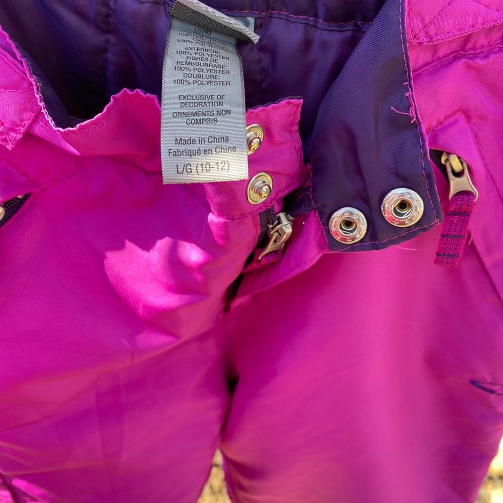 2 pairs of snow pants